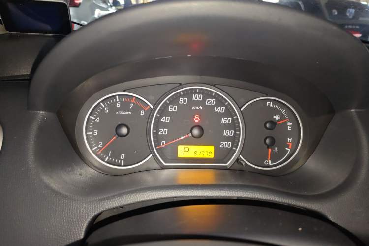 Used Suzuki Swift 2014 1.5L Automatic Fashion Edition Instrument Cluster