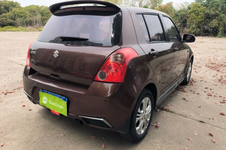 Used Suzuki Swift 2014 1.5L Automatic Fashion Edition Rear Right 45 Deg