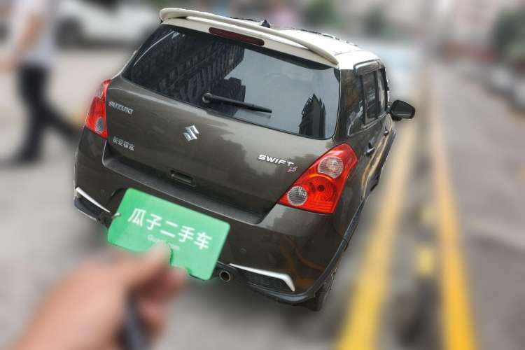 Used Suzuki Swift 2014 1.5L Automatic Fashion Edition Rear Right 45 Deg