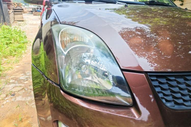 Used Suzuki Swift 2014 1.5L Automatic Fashion Edition Right Front Headlight
