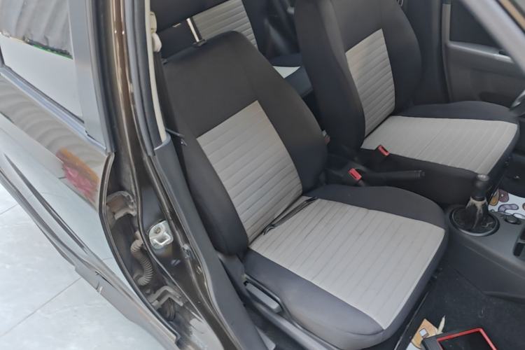 Used Suzuki Swift 2014 1.3L Manual Standard Edition Right Front Seat