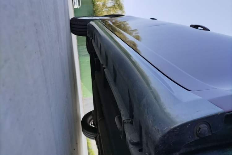Used Suzuki Swift 2014 1.5L Automatic Fashion Edition Right Side Sill