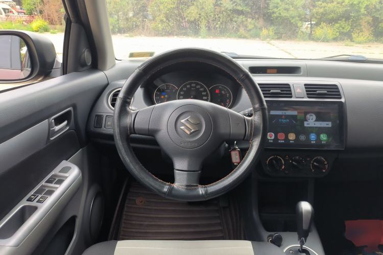 Used Suzuki Swift 2014 1.5L Automatic Fashion Edition Steering Wheel