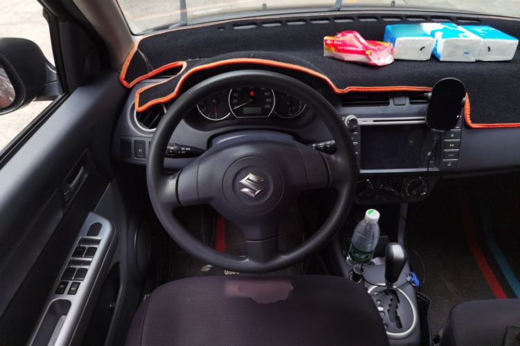 Used Suzuki Swift 2014 1.5L Automatic Fashion Edition Steering Wheel