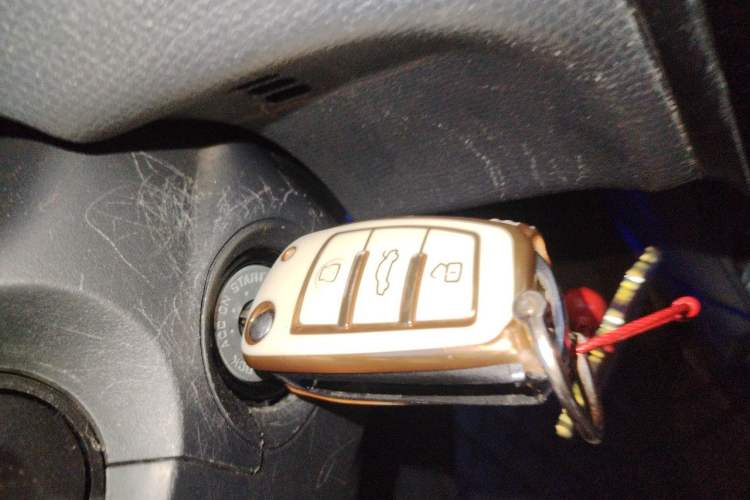 Used Suzuki Swift 2014 1.5L Automatic Fashion Edition Vehicle Key