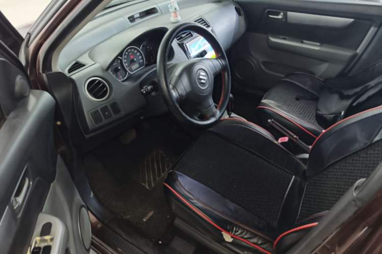 Used Suzuki Swift 2014 1.5L Automatic Fashion Edition Driver Seat
