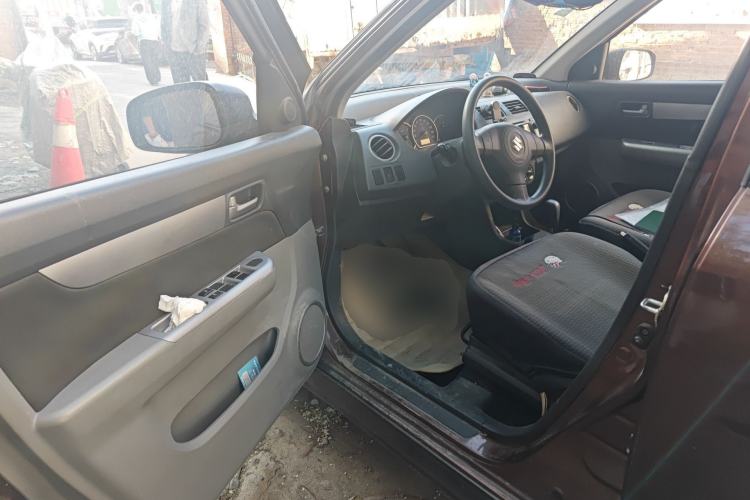 Used Suzuki Swift 2014 1.5L Automatic Fashion Edition Driver Seat