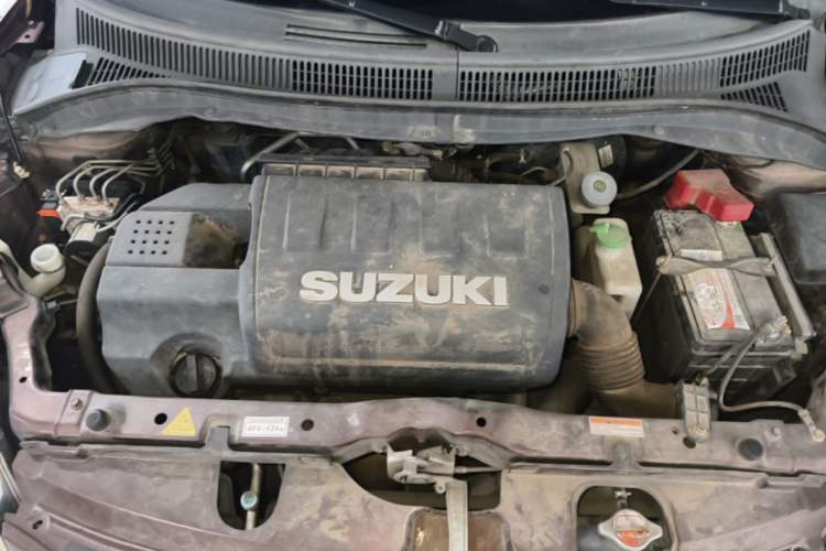 Used Suzuki Swift 2014 1.5L Automatic Fashion Edition Engine Bay