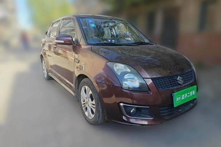 Used Suzuki Swift 2014 1.5L Automatic Fashion Edition Front Right 45 Deg