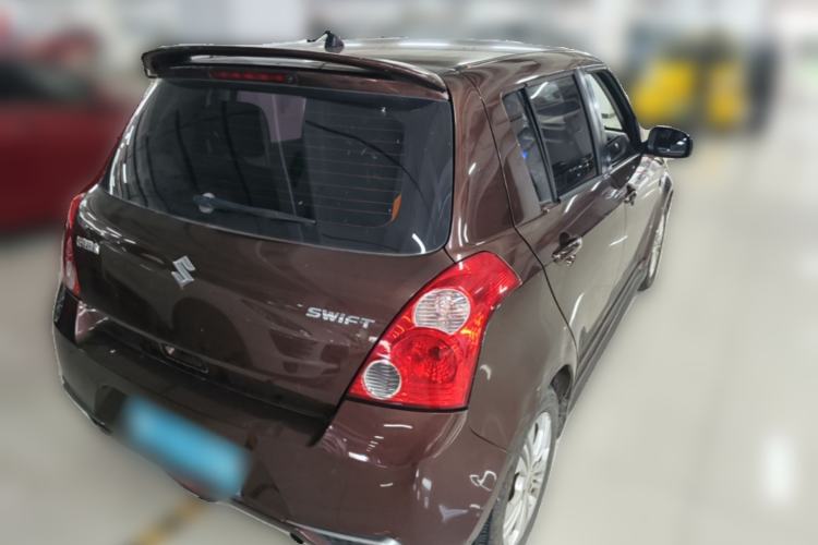 Used Suzuki Swift 2014 1.5L Automatic Fashion Edition Rear Right 45 Deg
