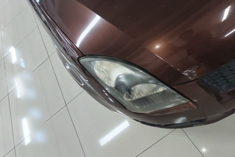 Used Suzuki Swift 2014 1.5L Automatic Fashion Edition Right Front Headlight