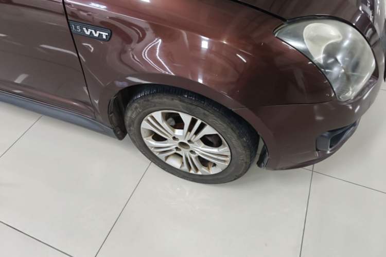 Used Suzuki Swift 2014 1.5L Automatic Fashion Edition Right Front Wheel Hub
