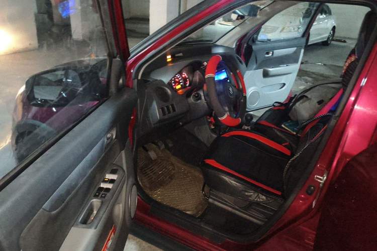 Used Suzuki Swift 2014 1.3L Manual Standard Edition Driver Seat