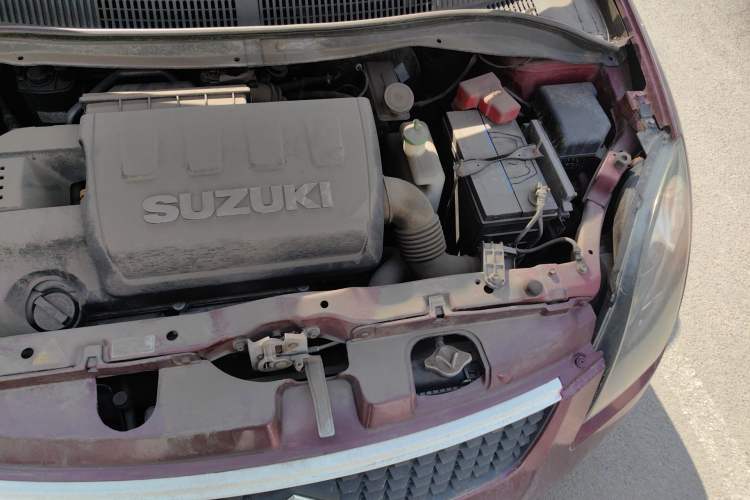 Used Suzuki Swift 2014 1.5L Automatic Fashion Edition Engine Bay Left