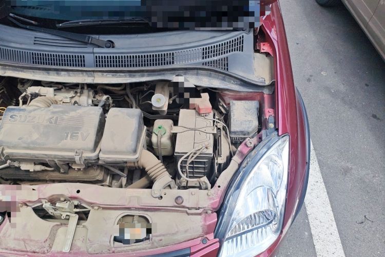 Used Suzuki Swift 2014 1.3L Manual Standard Edition Engine Bay Left