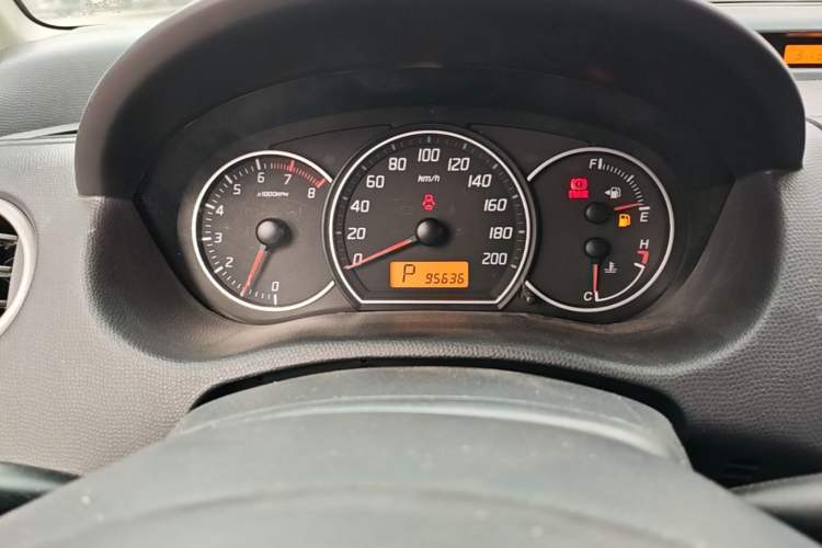 Used Suzuki Swift 2014 1.5L Automatic Fashion Edition Instrument Cluster