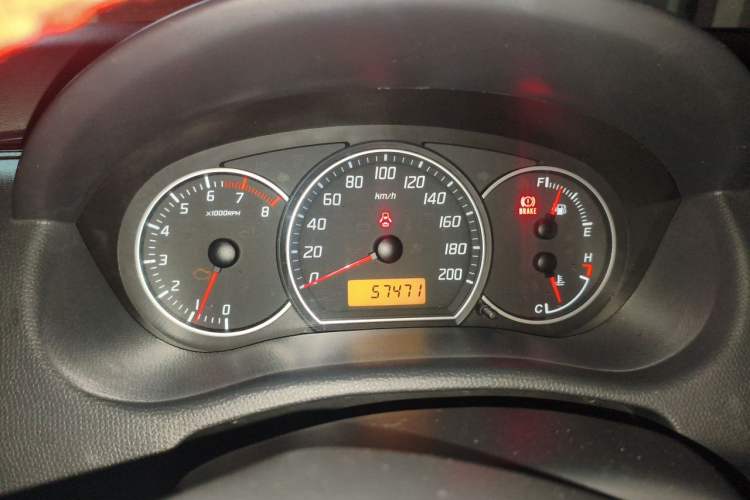 Used Suzuki Swift 2014 1.3L Manual Standard Edition Instrument Cluster