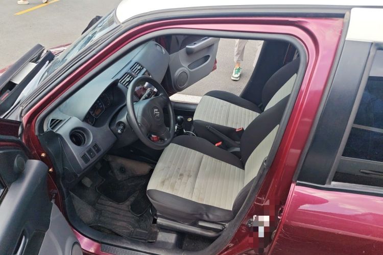 Used Suzuki Swift 2014 1.3L Manual Standard Edition Left Front Seat