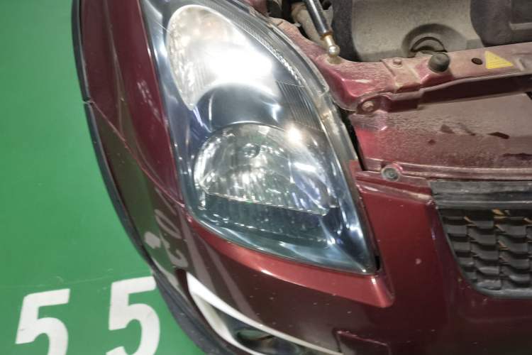 Used Suzuki Swift 2014 1.5L Automatic Fashion Edition Right Front Headlight