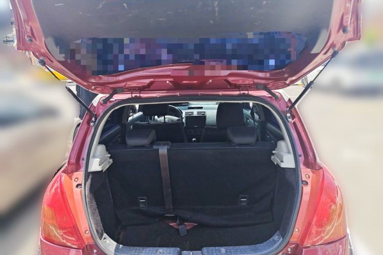 Used Suzuki Swift 2014 1.3L Manual Standard Edition Trunk
