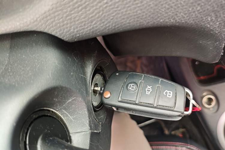 Used Suzuki Swift 2014 1.5L Automatic Fashion Edition Vehicle Key