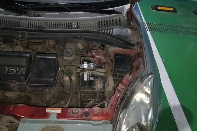 Used Suzuki Swift 2014 1.3L Manual Standard Edition Engine Bay Left
