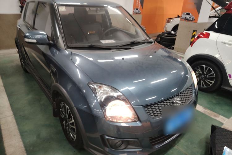 Used Suzuki Swift 2014 1.5L Automatic Fashion Edition Exterior 1