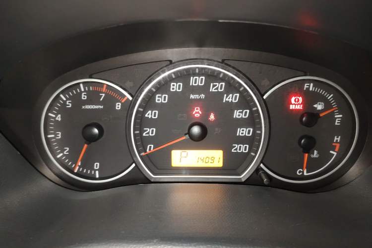 Used Suzuki Swift 2014 1.5L Automatic Fashion Edition Instrument Cluster