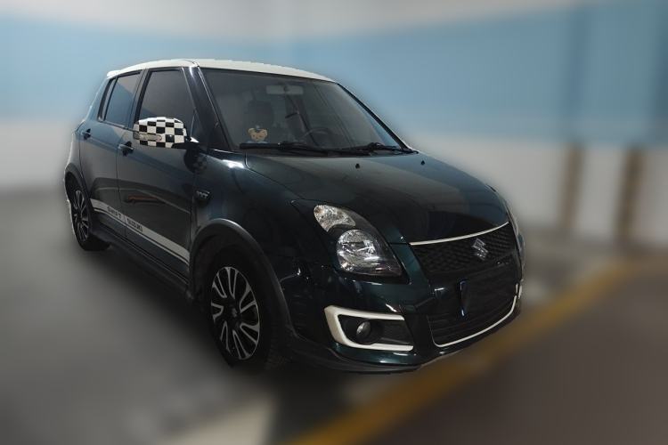 Used Suzuki Swift 2014 1.5L Automatic Fashion Edition Front Right 45 Deg