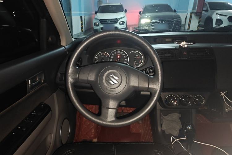 Used Suzuki Swift 2014 1.5L Automatic Fashion Edition Steering Wheel