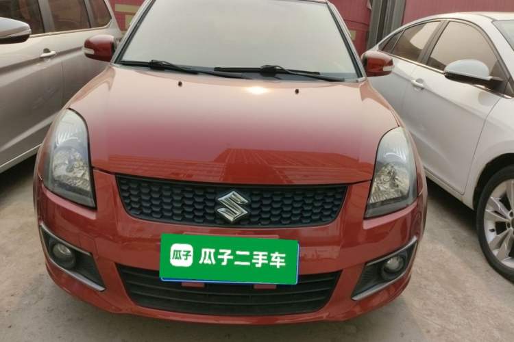 Used Suzuki Swift 2014 1.5L Automatic Fashion Edition Exterior 1