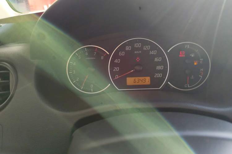 Used Suzuki Swift 2014 1.3L Manual Standard Edition Instrument Cluster