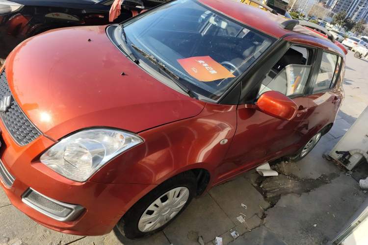 Used Suzuki Swift 2014 1.3L Manual Standard Edition Left Side