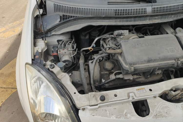 Used Suzuki Swift 2014 1.3L Manual Standard Edition Engine Bay Right