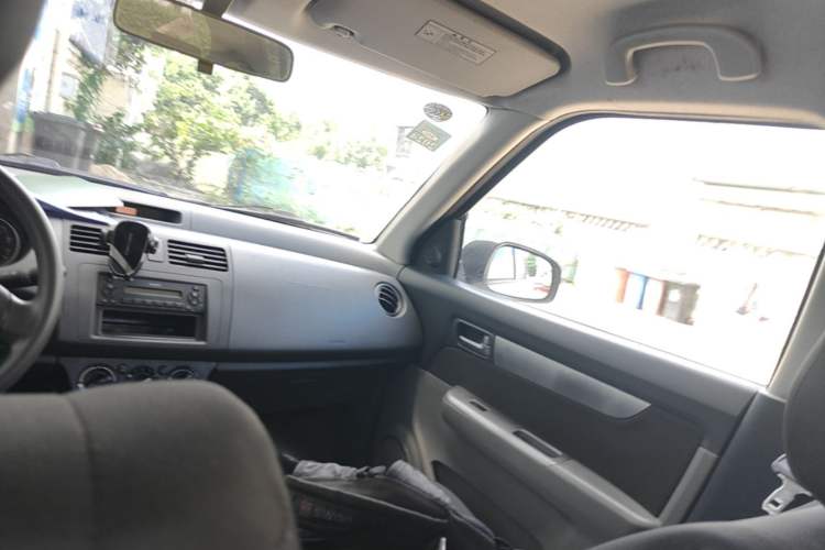 Used Suzuki Swift 2014 1.3L Manual Standard Edition Headliner