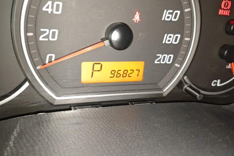 Used Suzuki Swift 2014 1.5L Automatic Fashion Edition Odometer Close Up