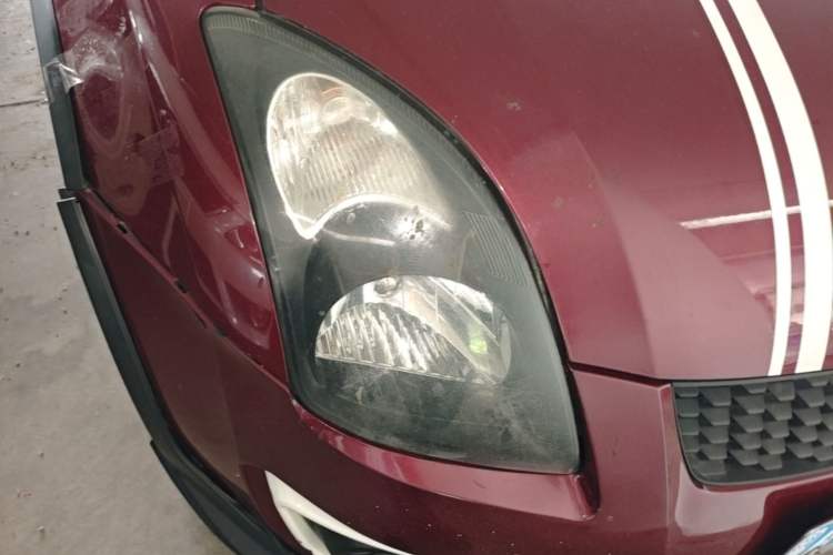 Used Suzuki Swift 2014 1.5L Automatic Fashion Edition Right Front Headlight