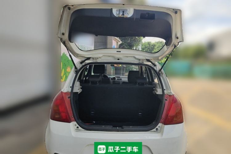 Used Suzuki Swift 2014 1.3L Manual Standard Edition Trunk