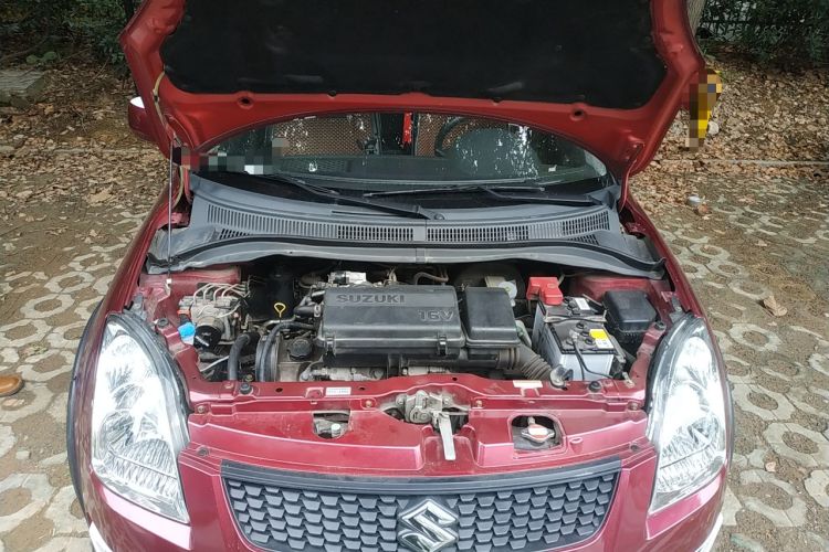 Used Suzuki Swift 2014 1.3L Manual Standard Edition Engine Bay