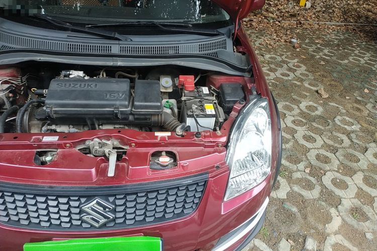 Used Suzuki Swift 2014 1.3L Manual Standard Edition Engine Bay Left