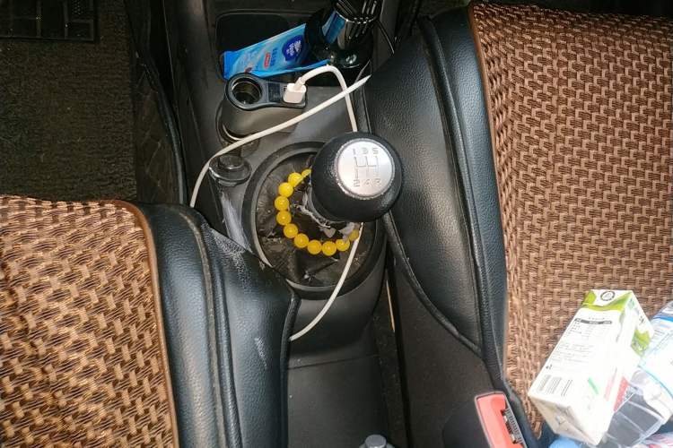 Used Suzuki Swift 2014 1.3L Manual Standard Edition Gear Lever