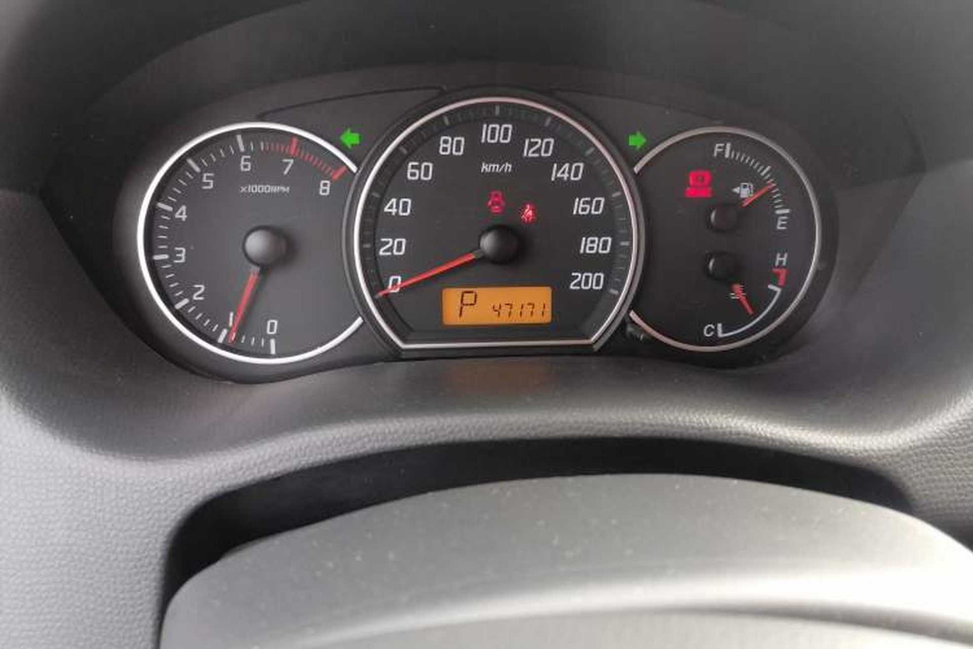 Used Suzuki Swift 2014 1.5L Automatic Fashion Edition Odometer Close Up