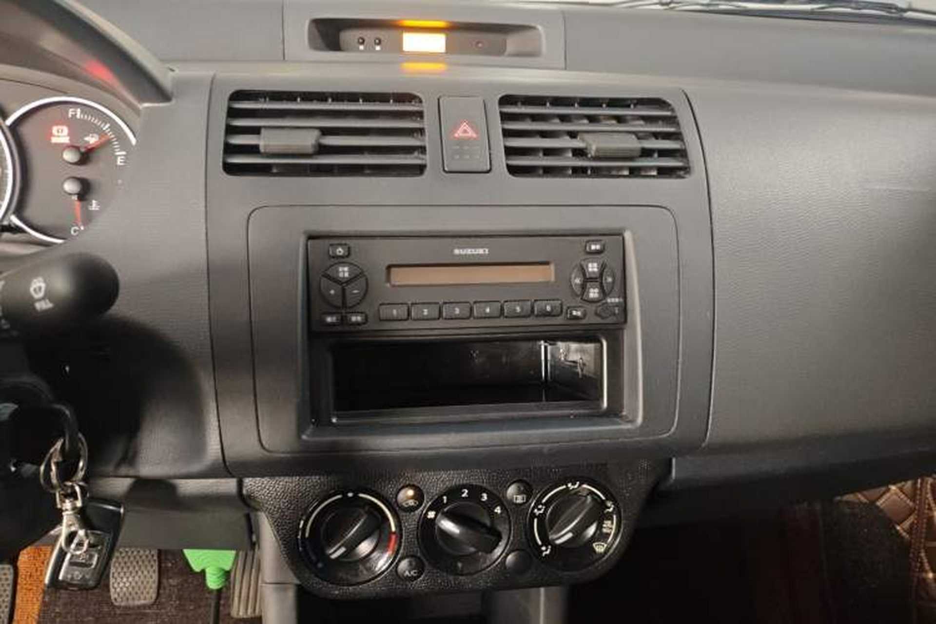 Used Suzuki Swift 2014 1.3L Manual Standard Edition Audio And AC Panel