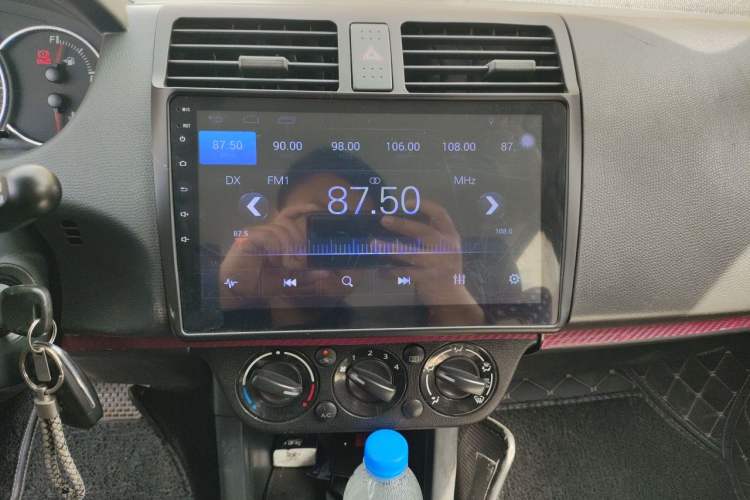Used Suzuki Swift 2014 1.5L Automatic Fashion Edition Audio And AC Panel