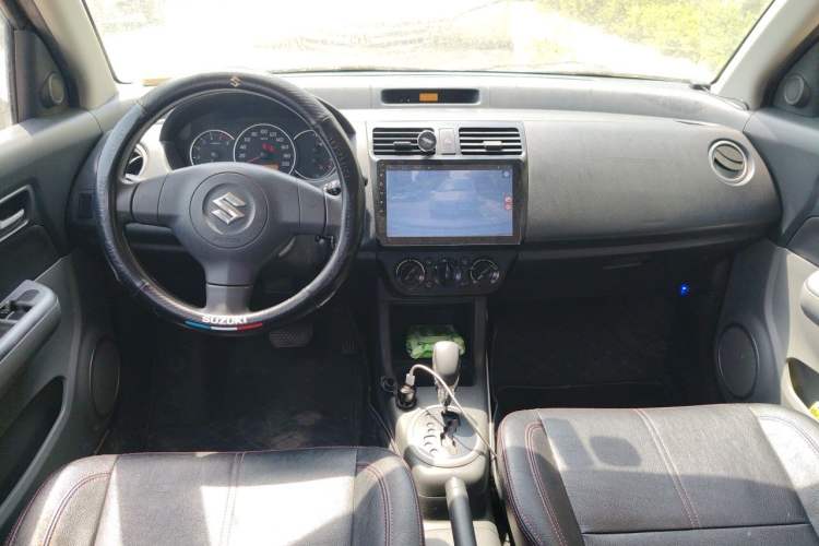 Used Suzuki Swift 2014 1.5L Automatic Fashion Edition Center Console
