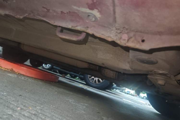 Used Suzuki Swift 2014 1.3L Manual Standard Edition Chassis Front Right