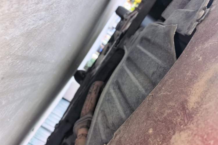Used Suzuki Swift 2014 1.3L Manual Standard Edition Chassis Front Right