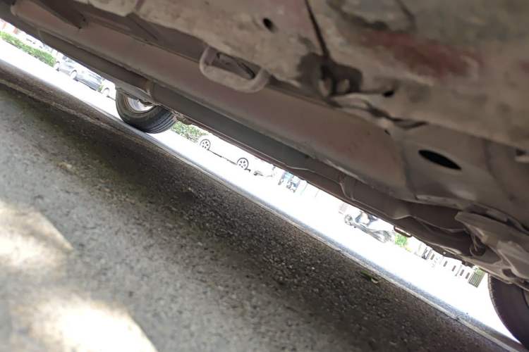 Used Suzuki Swift 2014 1.3L Manual Standard Edition Chassis Front Right