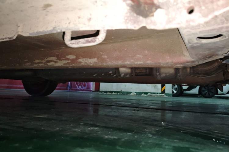 Used Suzuki Swift 2014 1.3L Manual Standard Edition Chassis Front Right