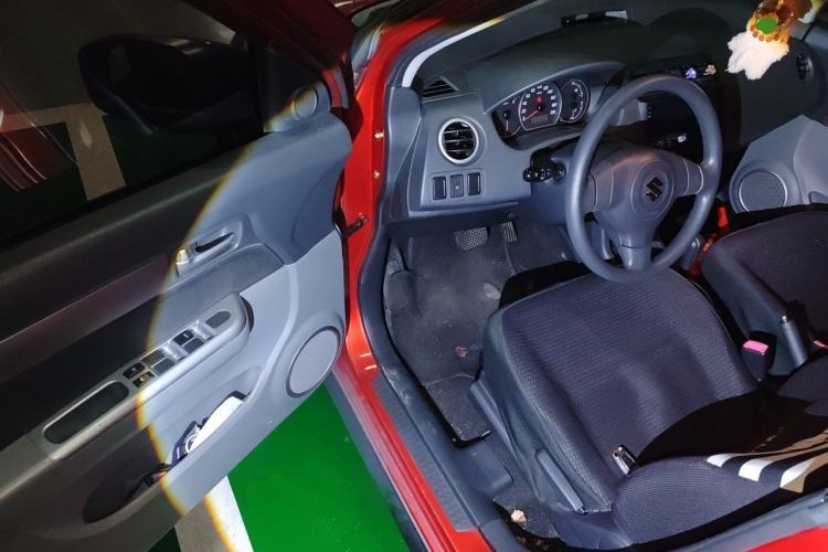 Used Suzuki Swift 2014 1.5L Automatic Fashion Edition Driver Seat